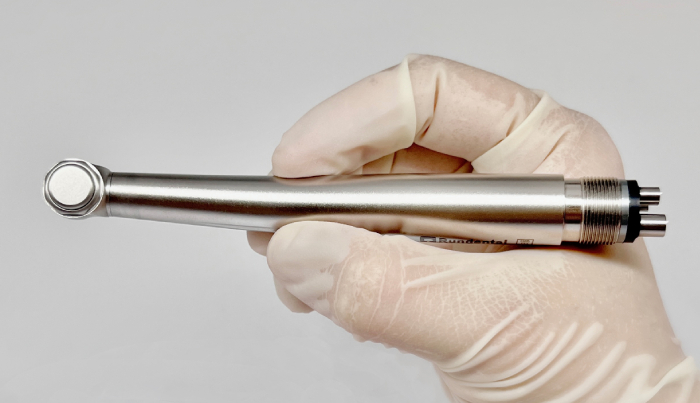 Back cover and head of dental handpiece