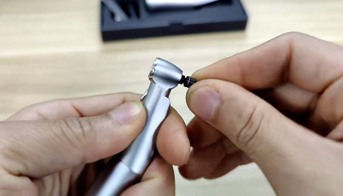 The Normal Drill of Implant 20:1 Contra Angle
