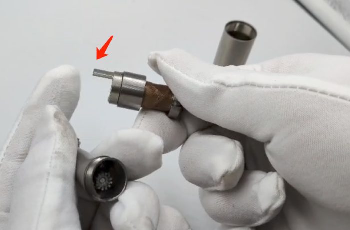 Align this part and install the new e-generator